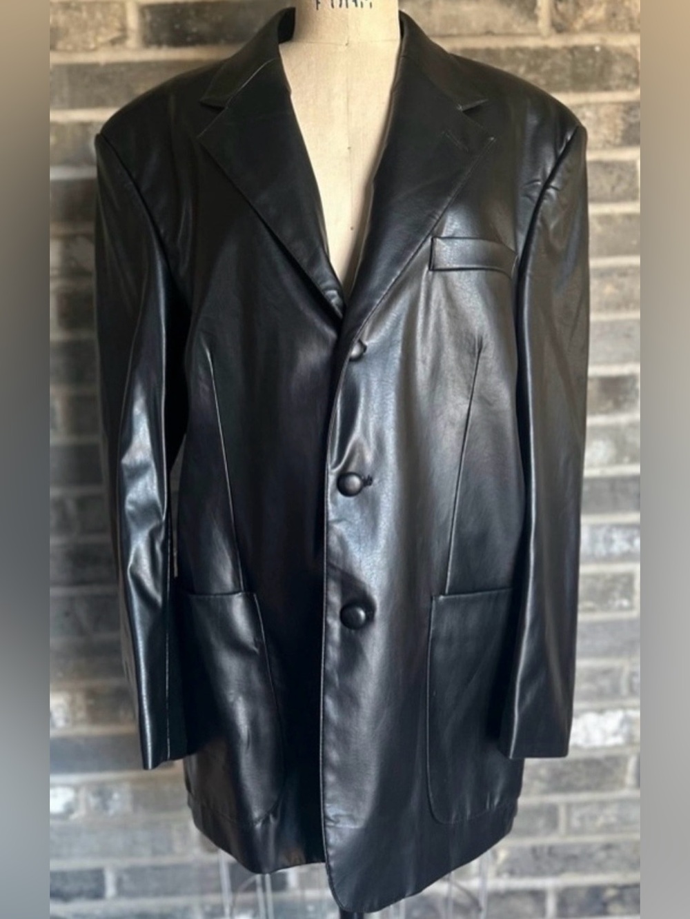 Vintage 90s Y2K Black Faux Leather Blazer Jacket Mens 40R Mazzoni